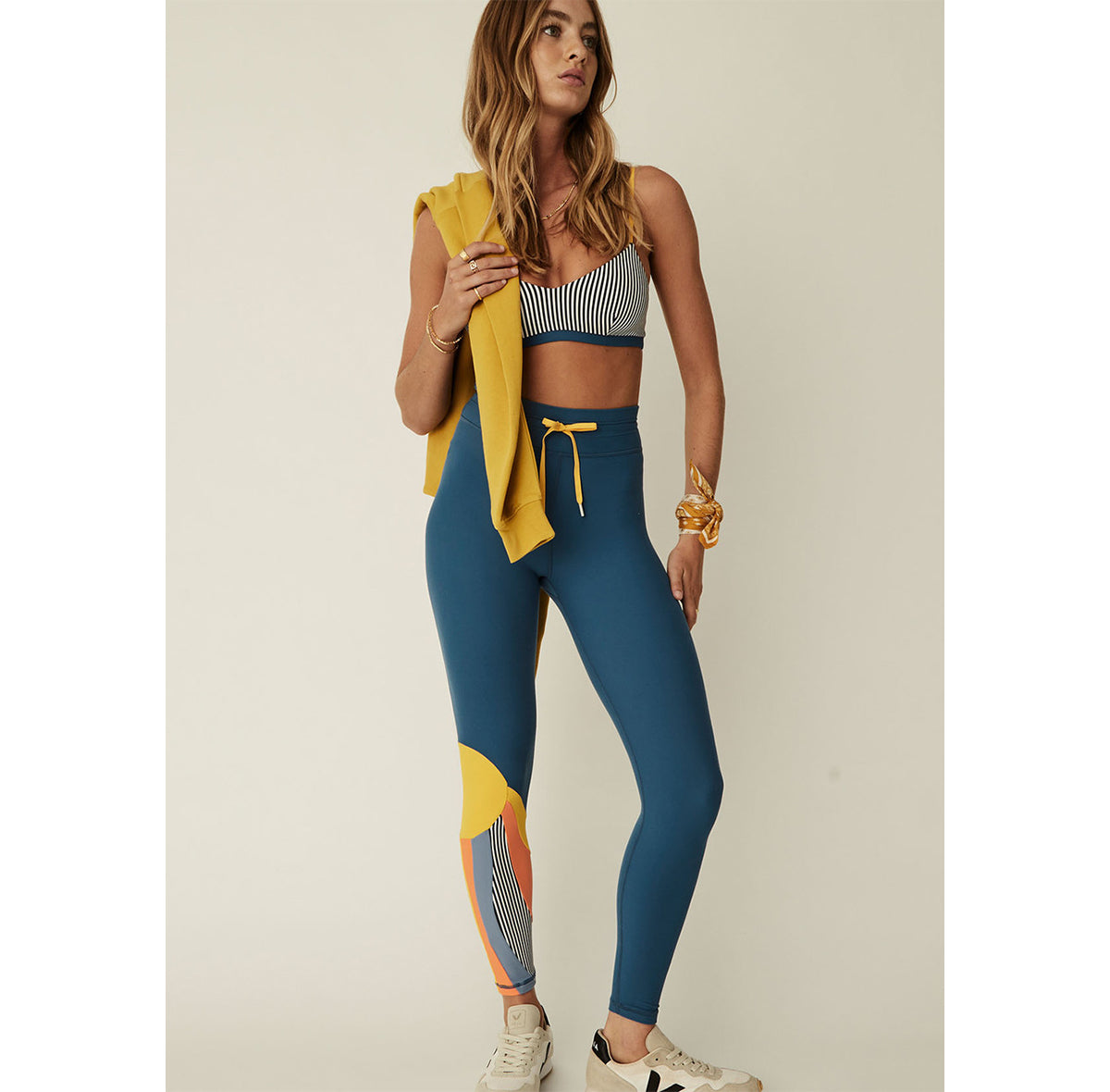 "Rise 25IN Midi" tamprės