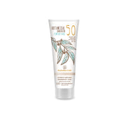 Saulės kremas veidui su atspalviu SPF50