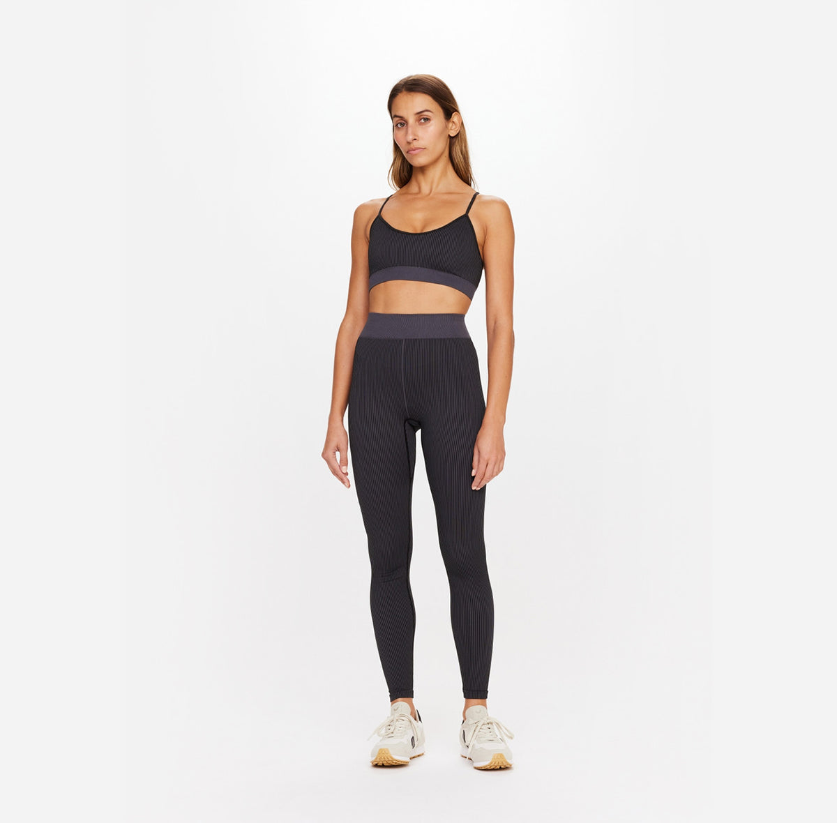 "Seamless 25IN" juodos tamprės