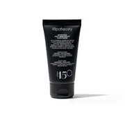 „Warming Anti-Breakout Face Mask” veido kaukė su juoduoju purvu